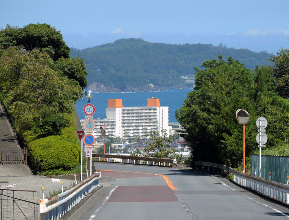 湯河原ロイヤルハイツ