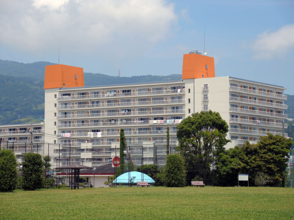 湯河原ロイヤルハイツ