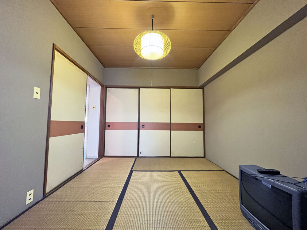 湯河原ロイヤルハイツ