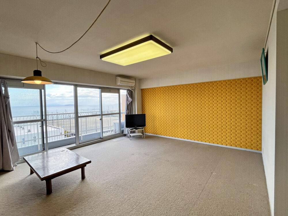 湯河原ロイヤルハイツ