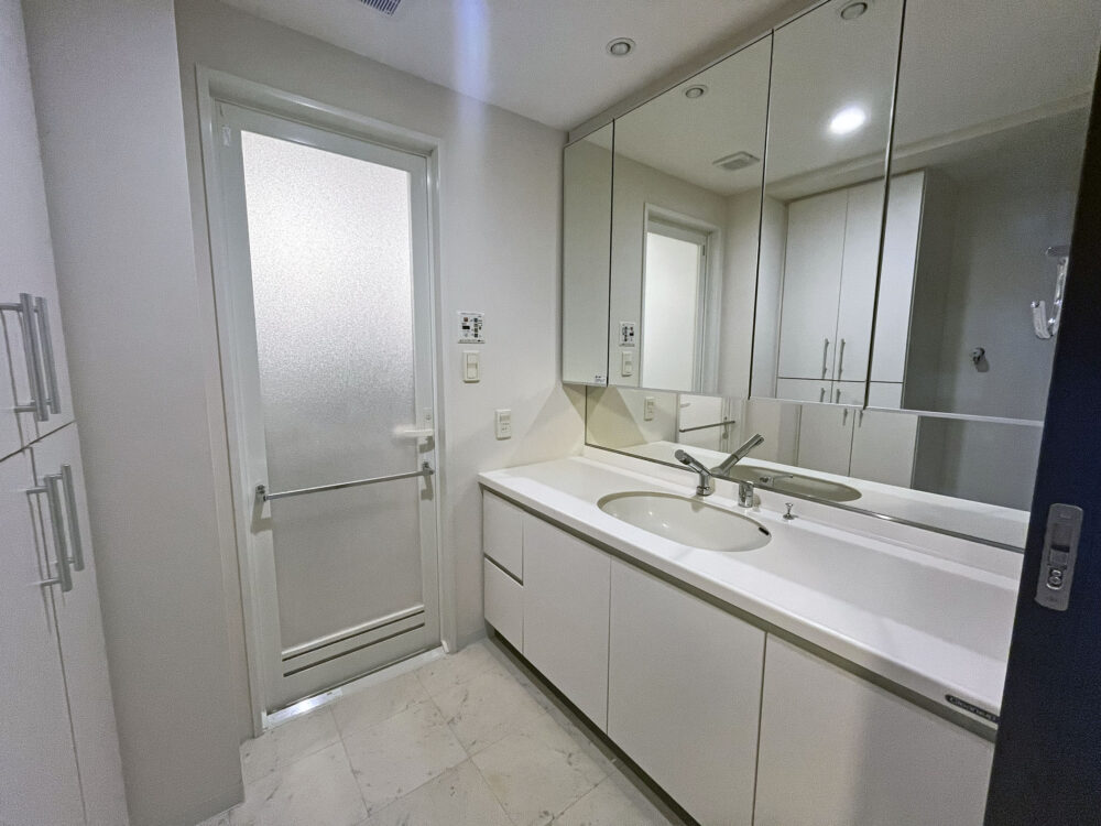 ゼファー湯河原D-PLACE